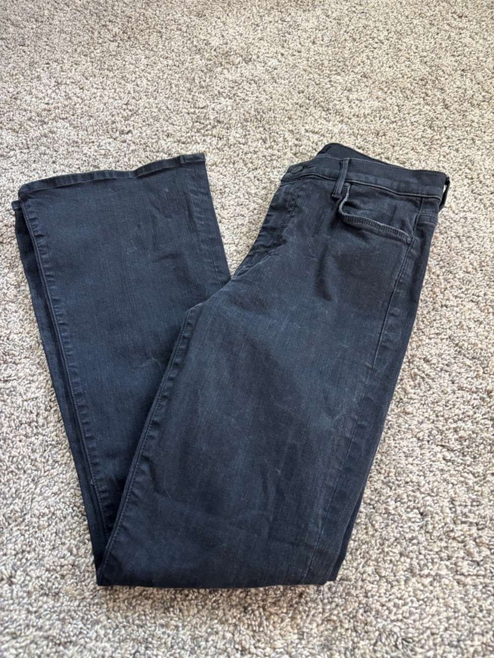MOTHER The Weekender Flare Jeans size 29